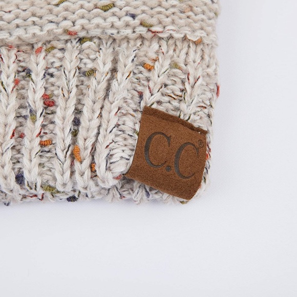 NWOT Women’s CC Beanie, White w/ Multi-color Specks - Picture 3 of 3